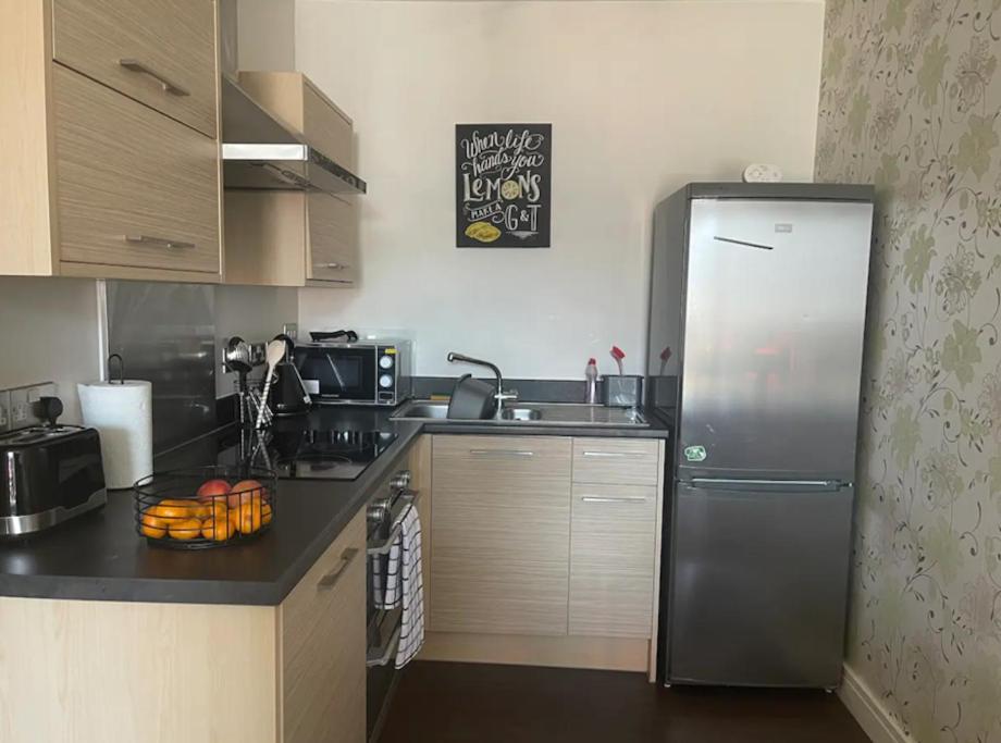 Lovely 1 Bedroom Apartment Plymouth Exterior photo